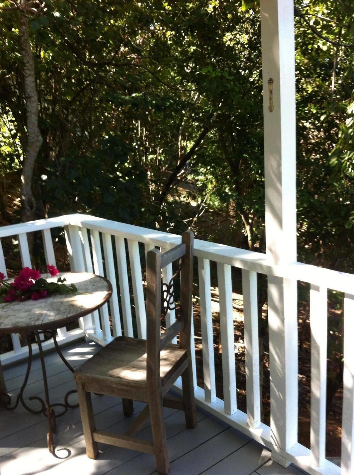Galley Bay Cottages Five Islands Village Luaran gambar